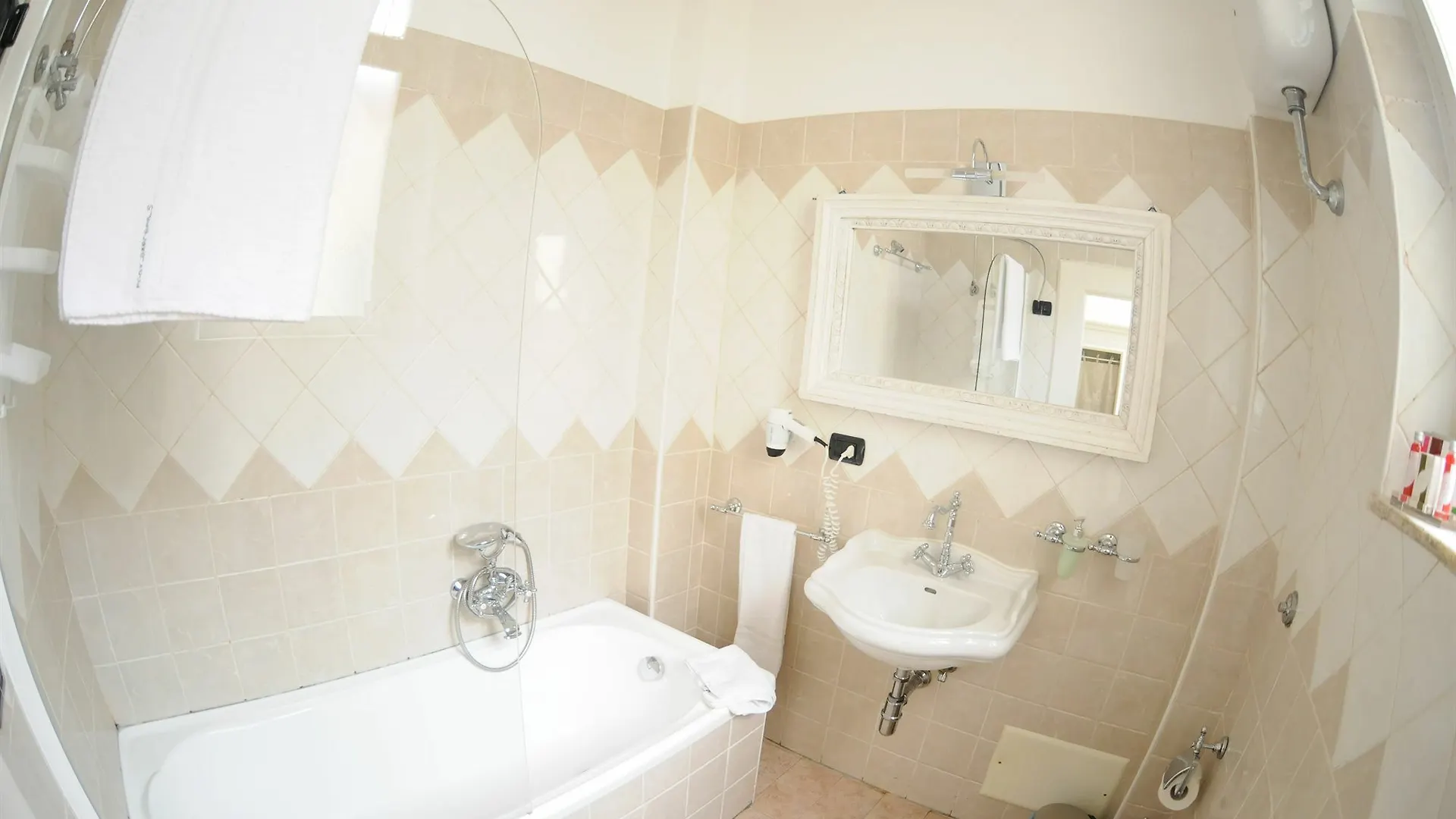 Casa Blanca Bed & Breakfast Reggio Calabria 3*,